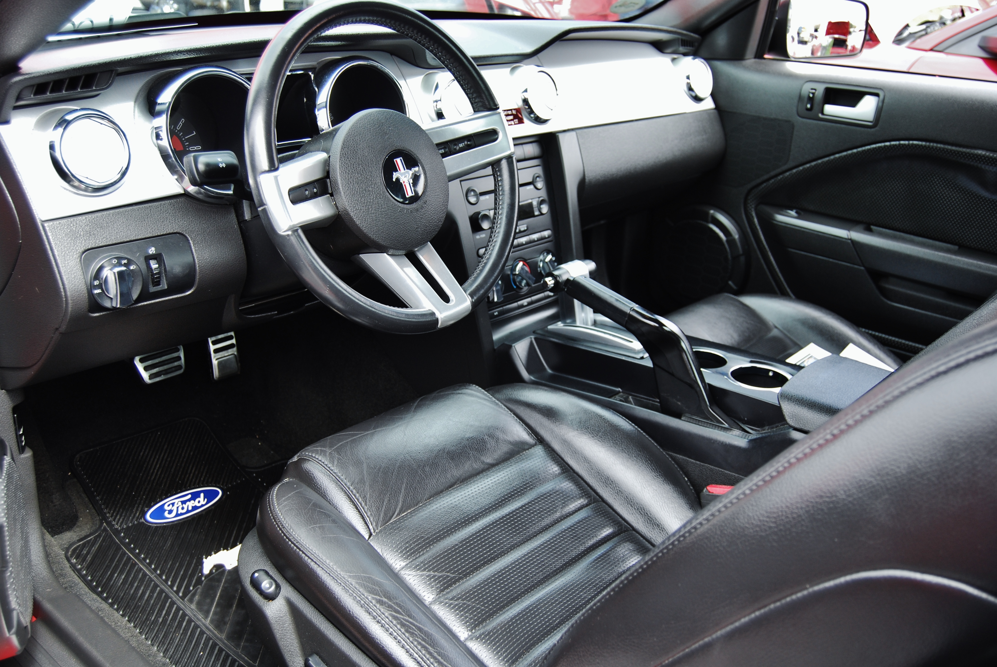 Used 2006 Ford Mustang GT Premium RWD image 27
