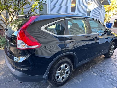 Used 2013 Honda CR-V LX image 9