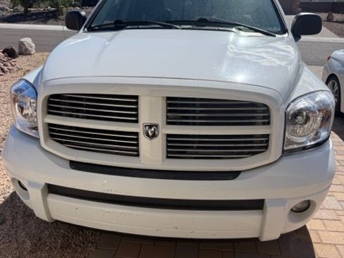 Used 2008 Dodge Ram 1500 Truck SLT w/ Navigation Convenience Group image 14