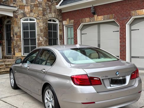 Used 2013 BMW 528i 528i Sedan 4D image 6