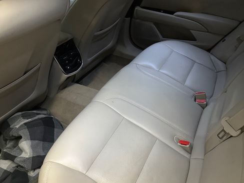 Used 2013 Cadillac XTS Luxury w/ Driver Awareness Package image 13