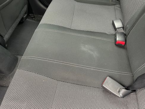 Used 2018 Nissan Versa SV image 26