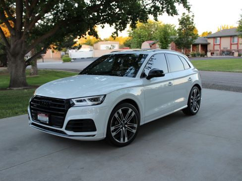 Used 2020 Audi SQ5 Premium Plus AWD/4WD image 1