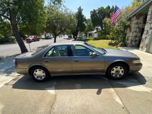 Used 2001 Cadillac Seville SLS image 8