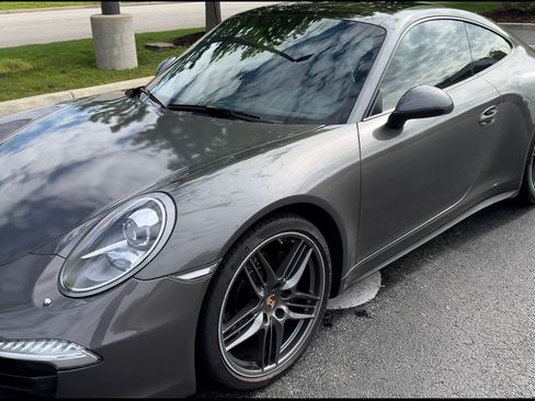 Used 2014 Porsche 911 Carrera 4 image 10