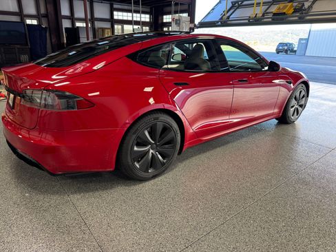 Used 2022 Tesla Model S Standard Range image 5