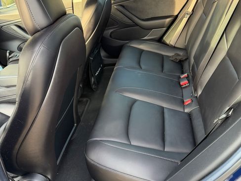 Used 2018 Tesla Model 3 Long Range image 11