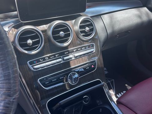 Used 2015 Mercedes-Benz C 400 4MATIC image 5