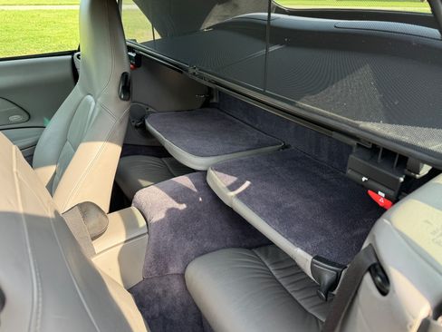 Used 2002 Porsche 911 Cabriolet image 8