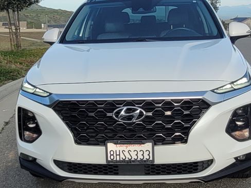 Used 2019 Hyundai Santa Fe Limited image 18