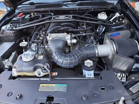 Used 2007 Ford Mustang GT RWD image 7