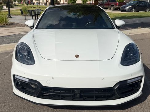 Used 2020 Porsche Panamera GTS AWD/4WD image 2