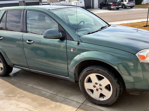 Used 2007 Saturn Vue AWD V6 image 6