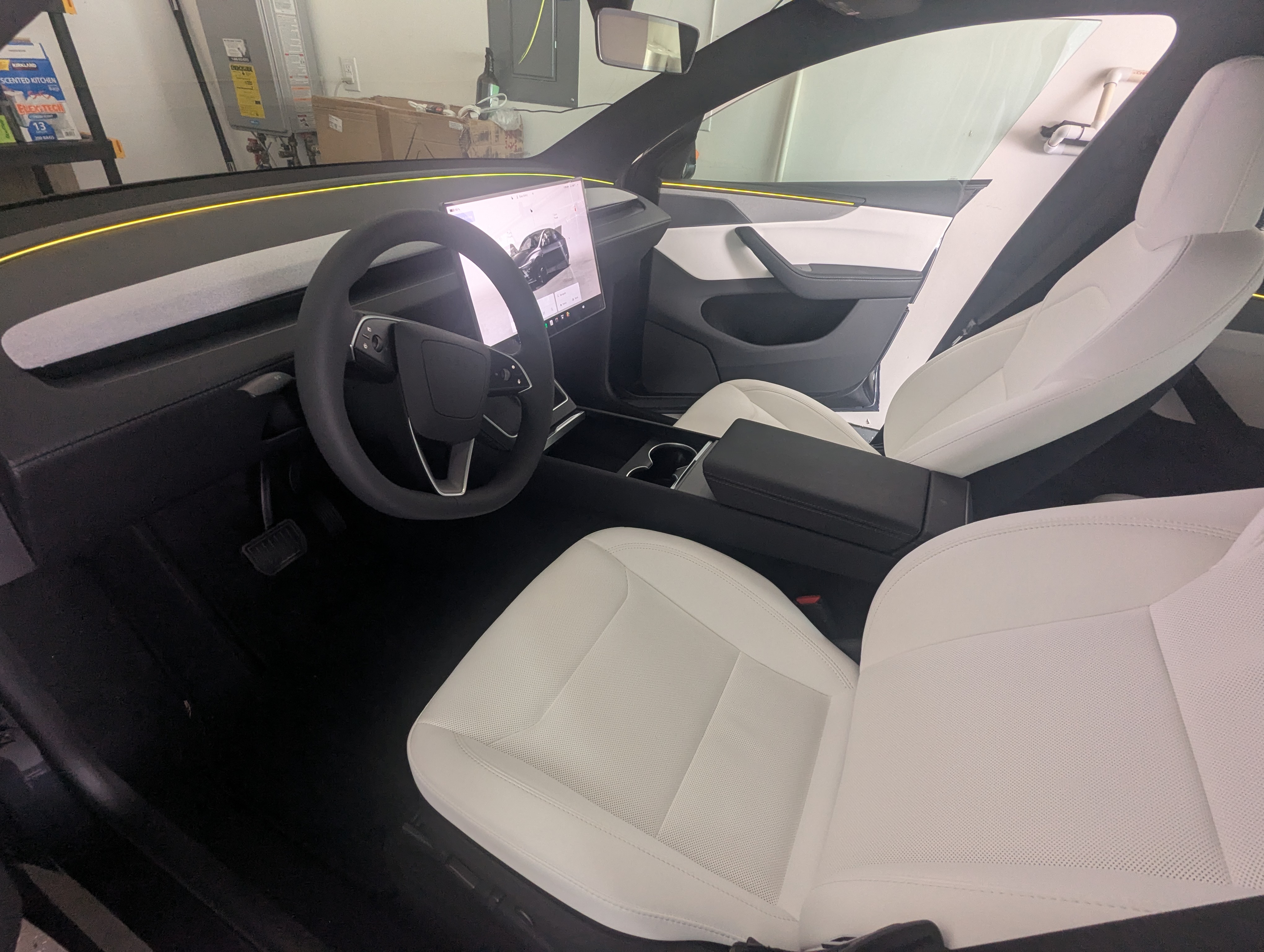 Used 2026 Tesla Model Y AWD image 13