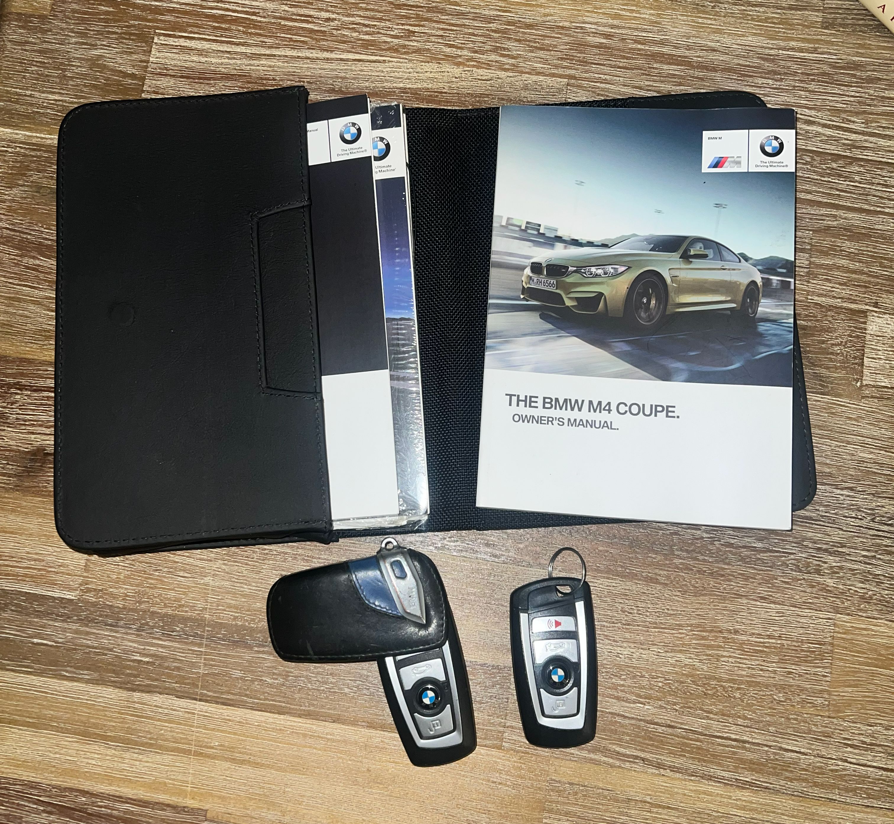 Used 2015 BMW M4 Coupe RWD image 4