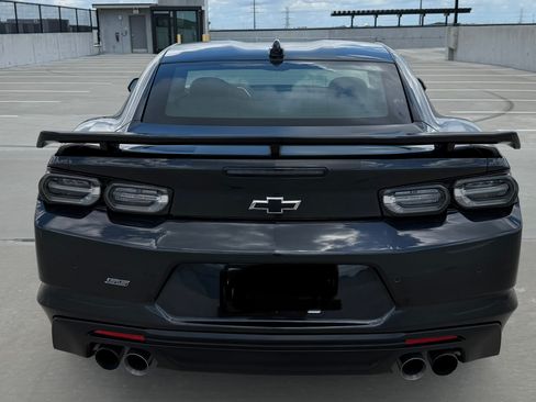 Used 2024 Chevrolet Camaro SS RWD image 8