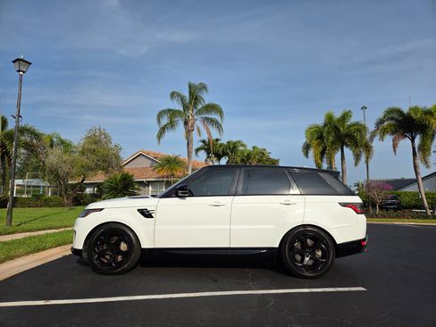 Used 2018 Land Rover Range Rover Sport HSE AWD/4WD image 1