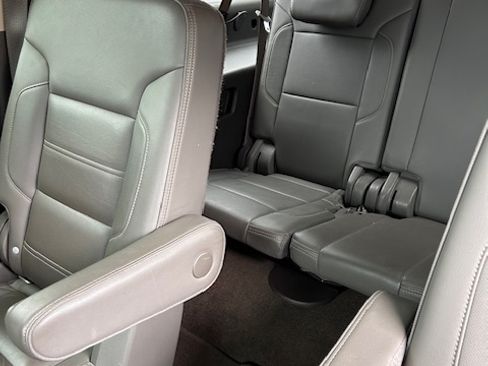 Used 2015 GMC Yukon XL Denali w/ Open Road Package AWD/4WD image 22