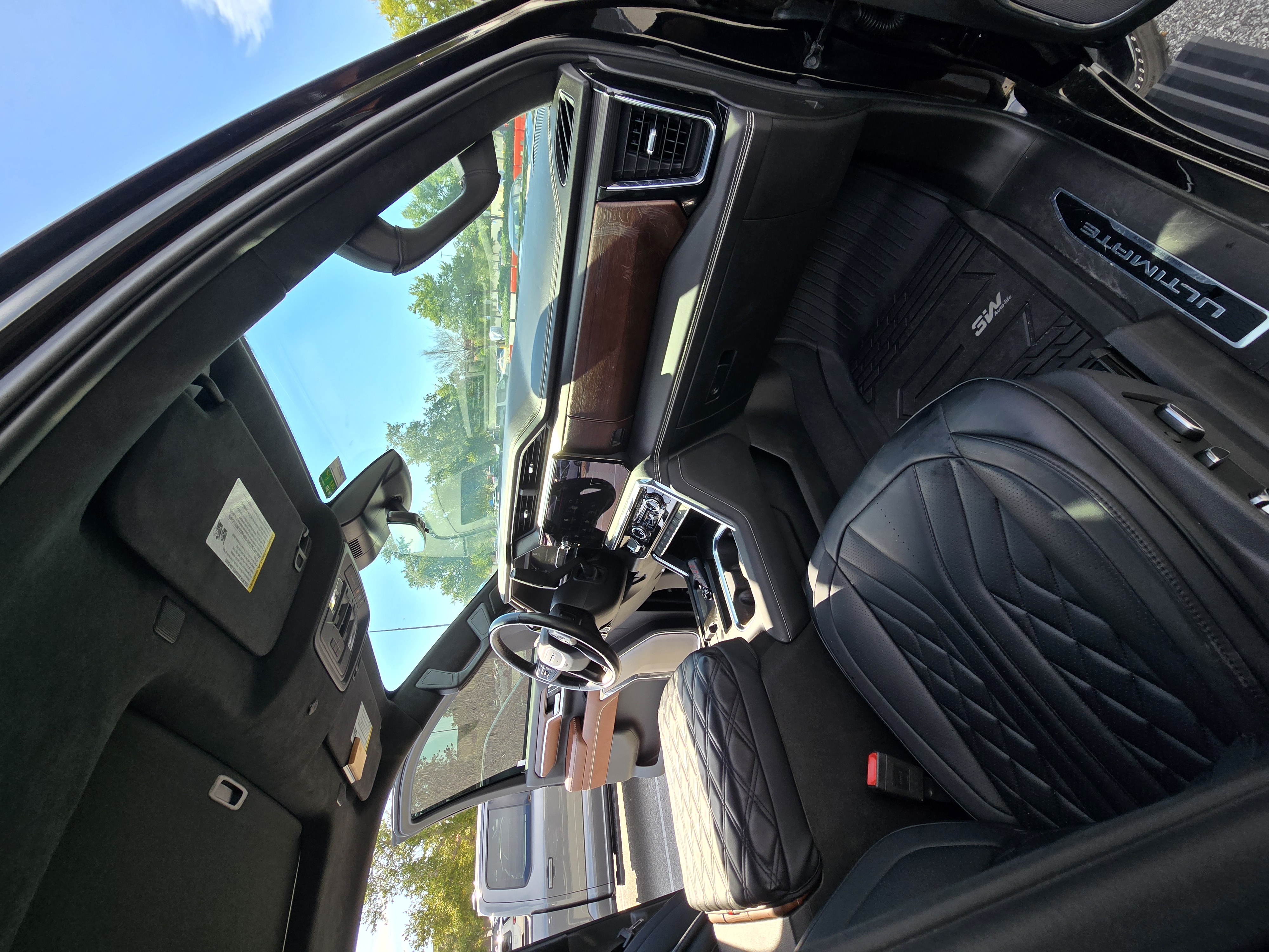 Used 2024 GMC Sierra 2500 Denali Ultimate w/ Max Trailering Package AWD/4WD image 13