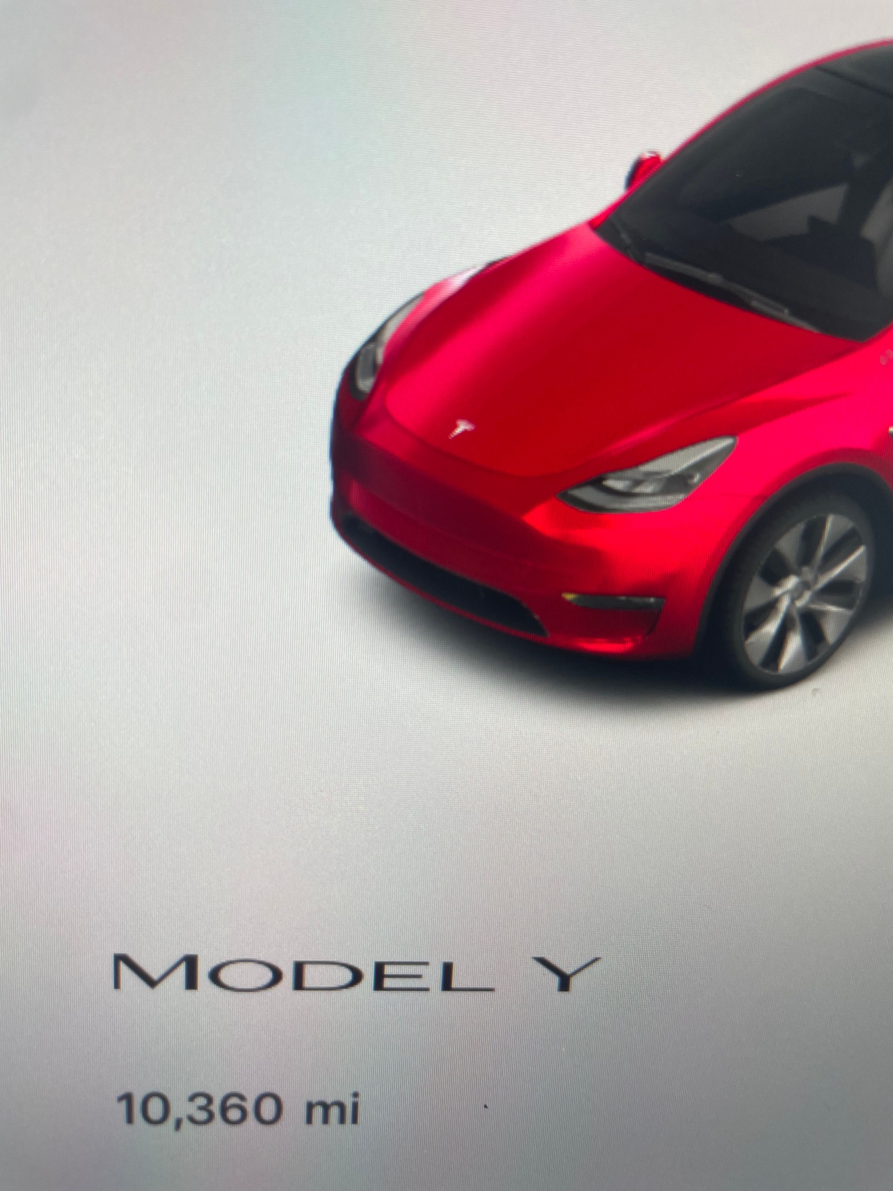 Used 2024 Tesla Model Y 2WD image 6