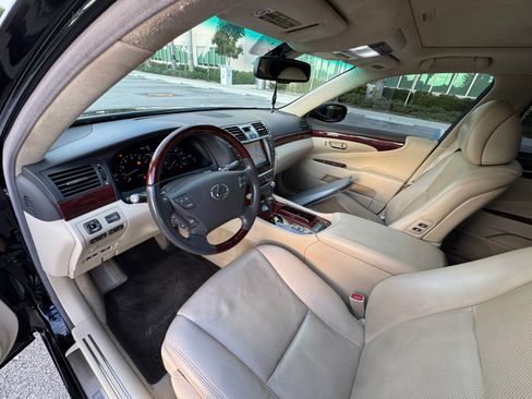 Used 2012 Lexus LS 460 L image 25