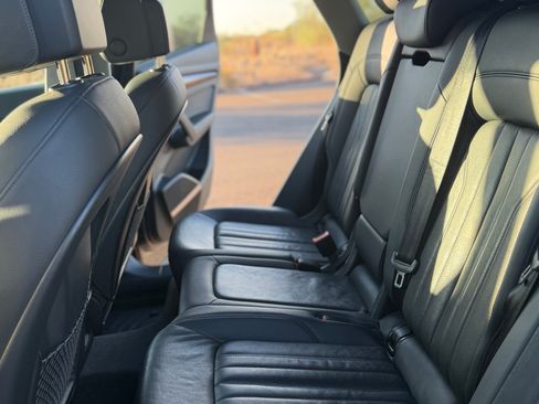 Used 2018 Audi Q5 2.0T Premium Plus AWD/4WD image 12