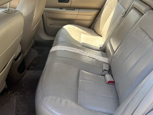 Used 2005 Mercury Sable LS image 11