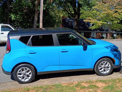 Used 2023 Kia Soul S