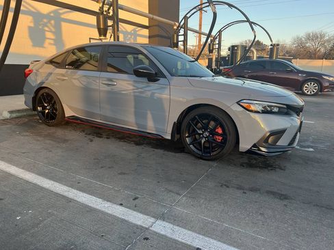 Used 2022 Honda Civic Si image 16