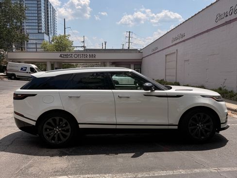 Used 2019 Land Rover Range Rover Velar R-Dynamic SE AWD/4WD image 5