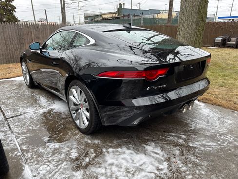 Used 2016 Jaguar F-TYPE Coupe image 6