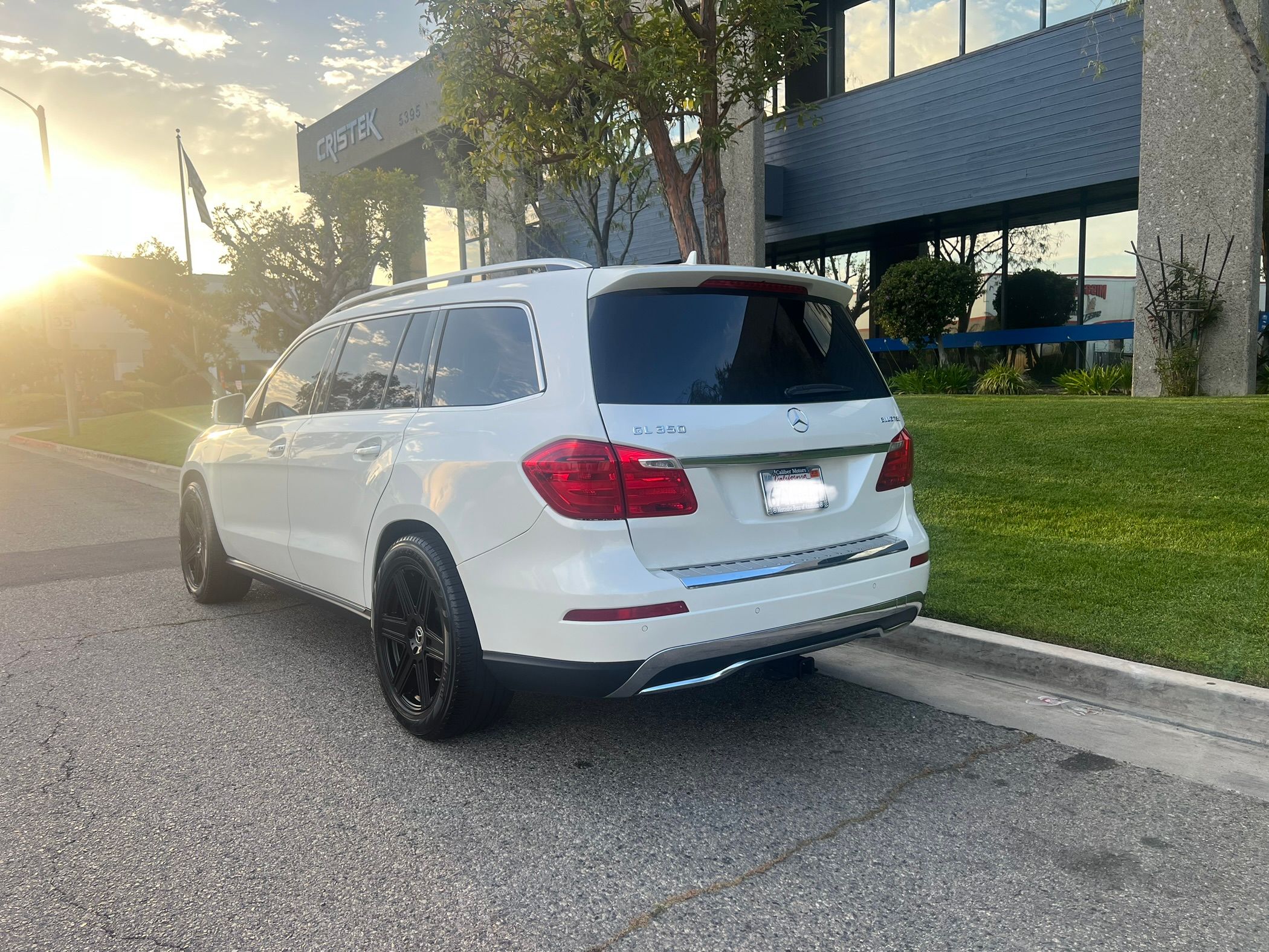 Used 2013 Mercedes-Benz GL 320 BlueTEC 4MATIC image 6