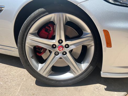 Used 2015 Jaguar XKR R RWD image 17