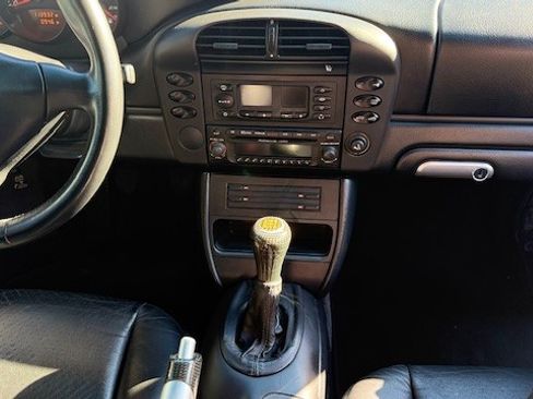 Used 2003 Porsche Boxster Cabriolet 2D image 13