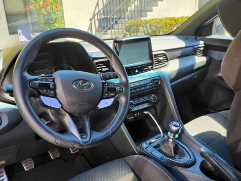 Used 2020 Hyundai Veloster N w/ Performance Package image 12