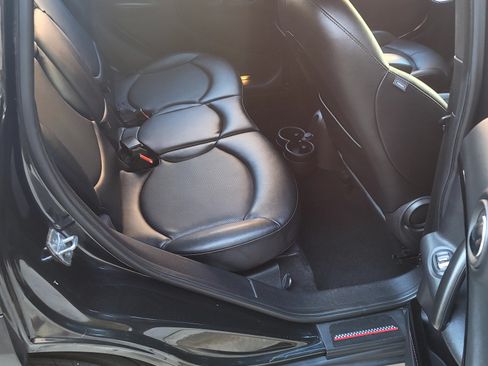 Used 2014 MINI Cooper Countryman image 11