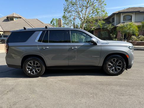 Used 2021 Chevrolet Tahoe High Country image 1