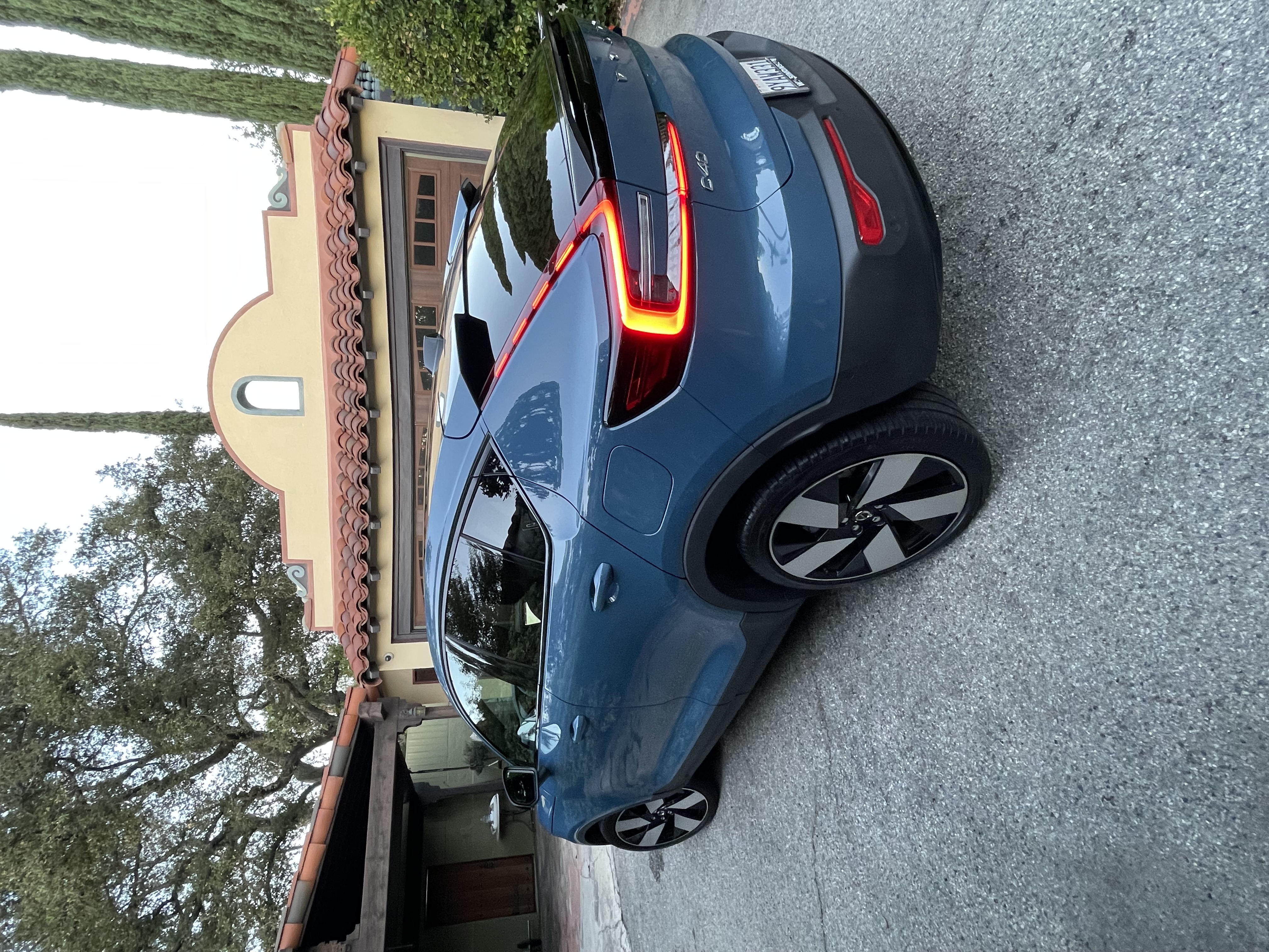 Used 2023 Volvo C40 P8 Recharge Ultimate AWD/4WD image 15
