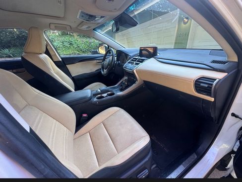 Used 2018 Lexus NX 300 FWD w/ Comfort Package image 9