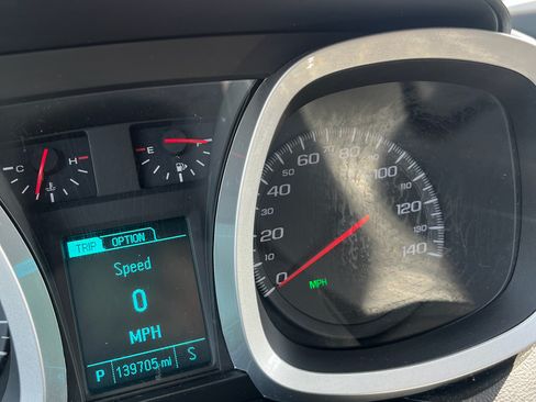 Used 2015 Chevrolet Equinox LT w/ Driver Convenience Package FWD image 24
