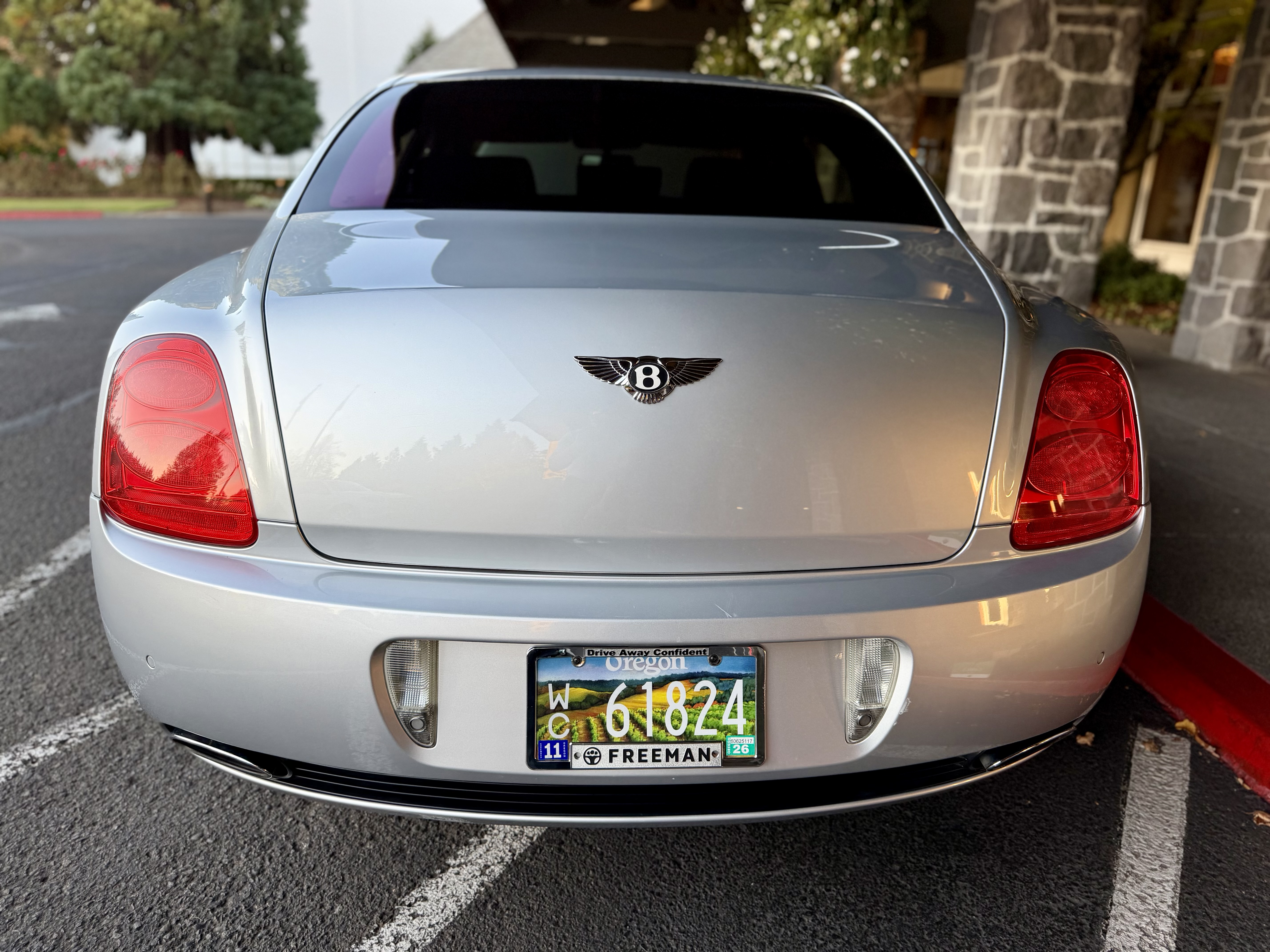 Used 2006 Bentley Flying Spur Flying Spur AWD/4WD image 8
