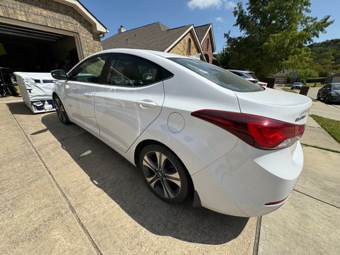 Used 2015 Hyundai Elantra Sport FWD image 1