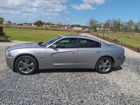 Used 2014 Dodge Charger R/T image 2
