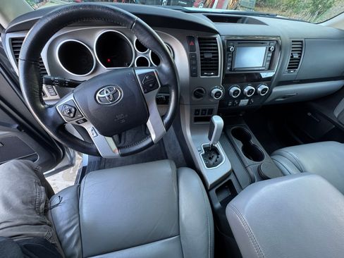Used 2014 Toyota Sequoia Limited image 9
