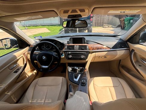 Used 2014 BMW 328i Sedan RWD image 11