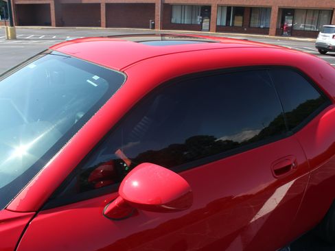 Used 2010 Dodge Challenger R/T image 8