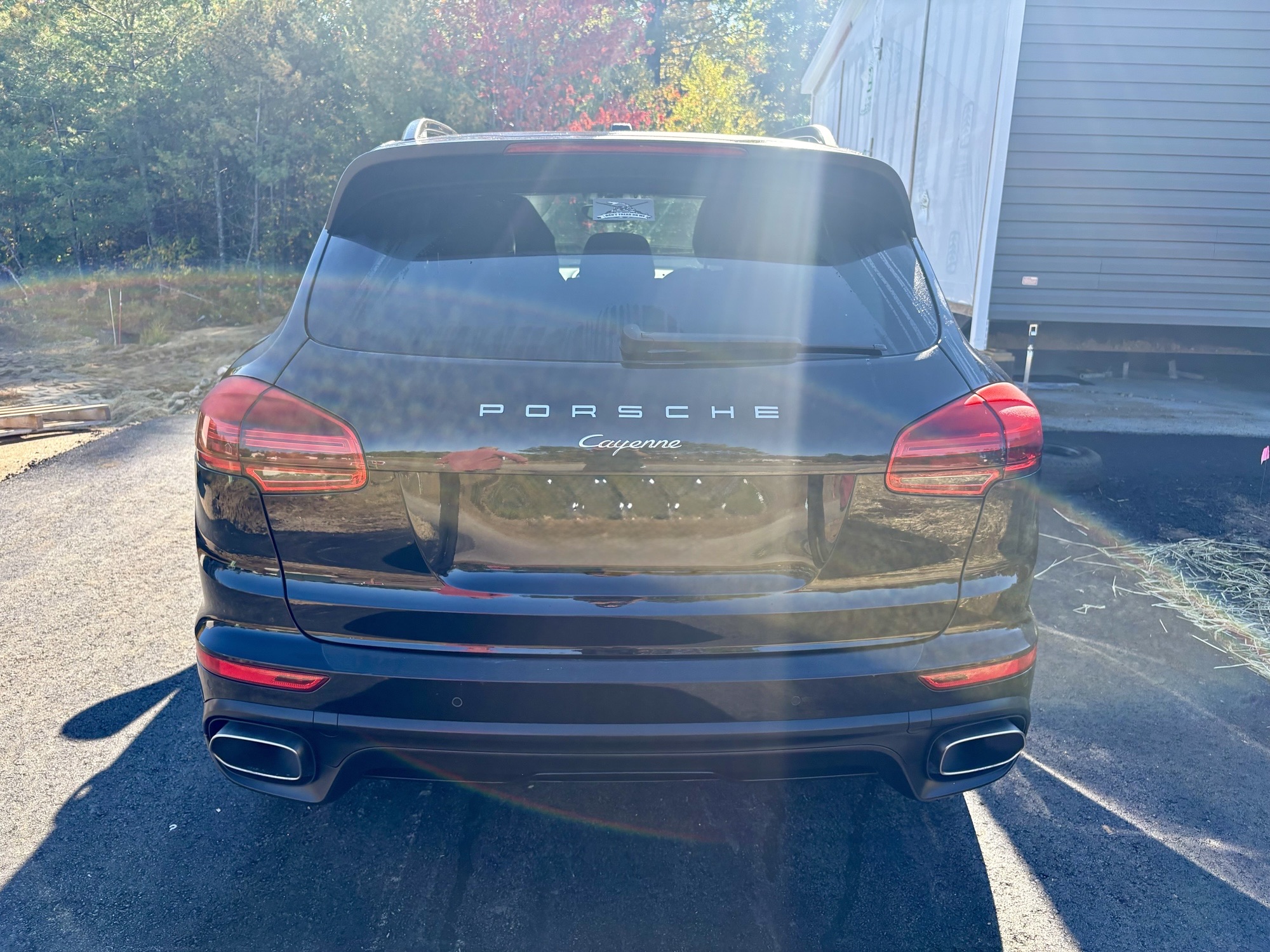 Used 2017 Porsche Cayenne Platinum Edition AWD/4WD image 4