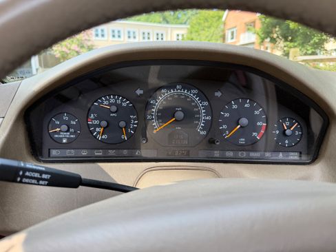 Used 1998 Mercedes-Benz SL 500 image 22