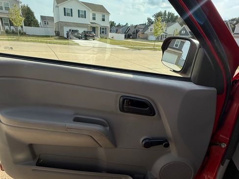 Used 2008 Chevrolet Colorado LS AWD/4WD image 12
