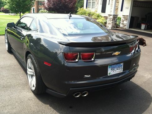 Used 2012 Chevrolet Camaro ZL1 image 2